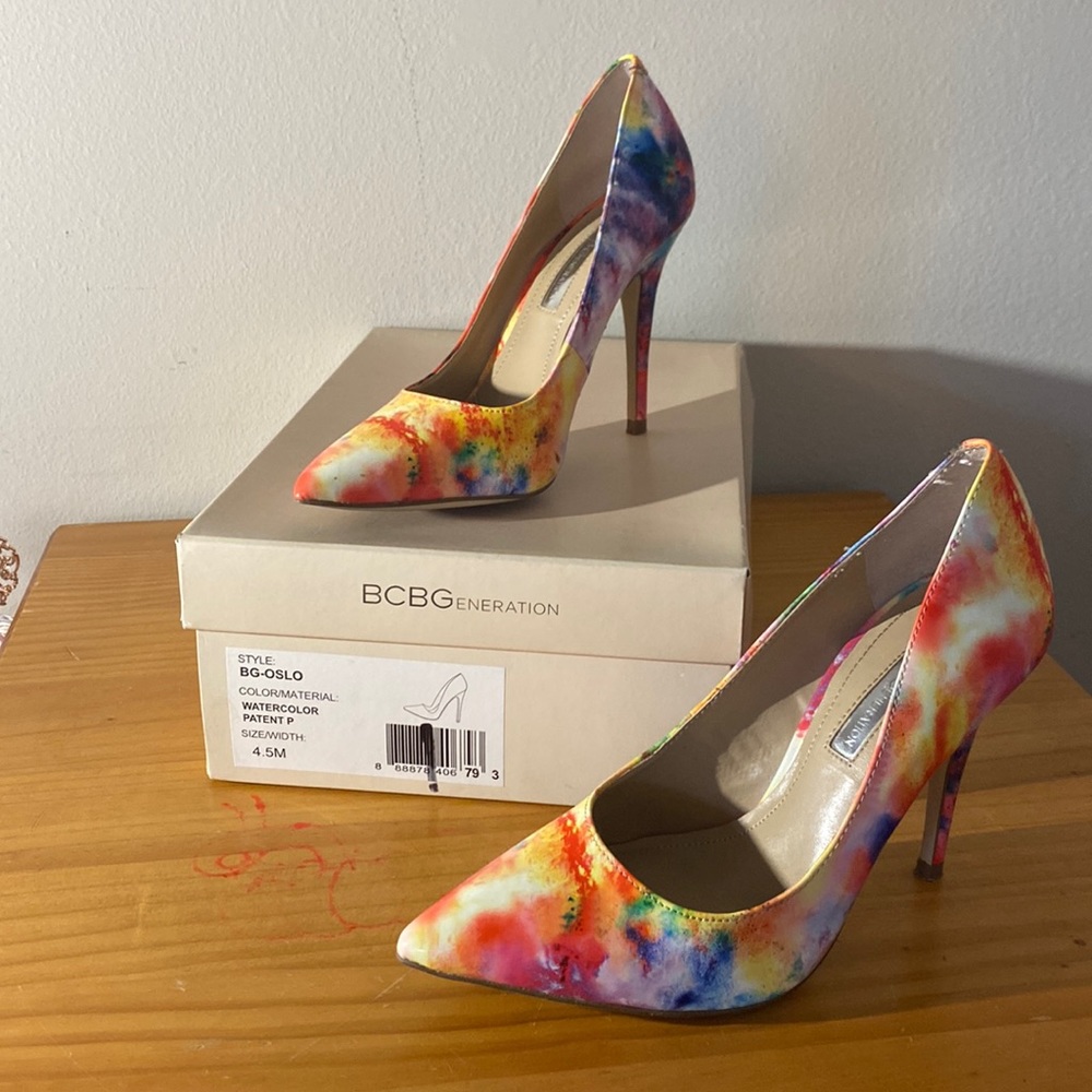 BCBG shoes size 4.5